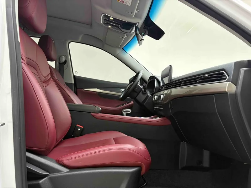 Jetour X70 2023 1.5T DCT To surpass PRO+ 5 seat interior photo 14 Jetour X70 2023 1.5T DCT To surpass PRO+ 5 seat interior photo 14