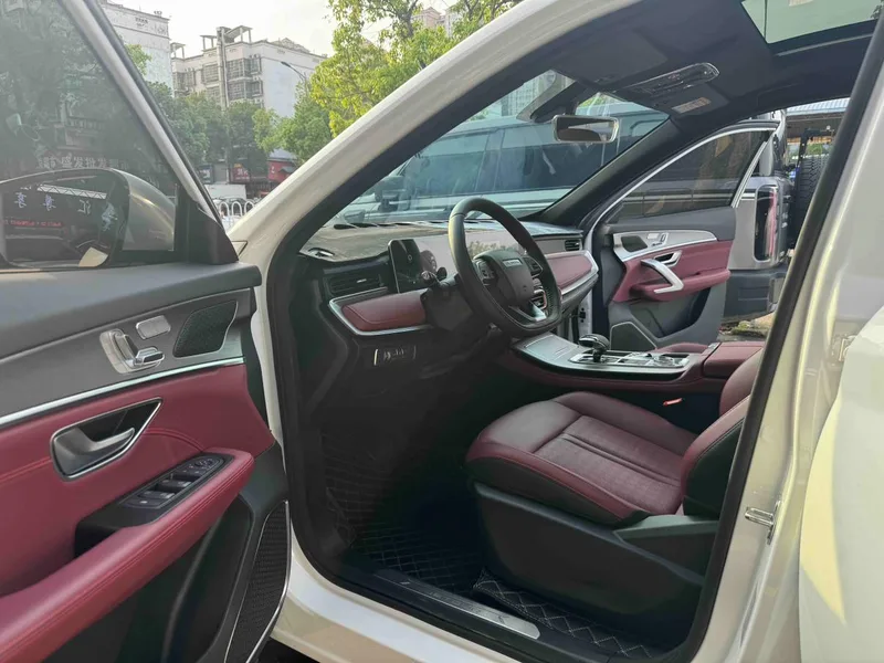 Jetour X70 PLUS 2025 Champion Edition 1.5T DCT Champion MAX 7 seat exterior photo 4 Jetour X70 PLUS 2025 Champion Edition 1.5T DCT Champion MAX 7 seat exterior photo 4