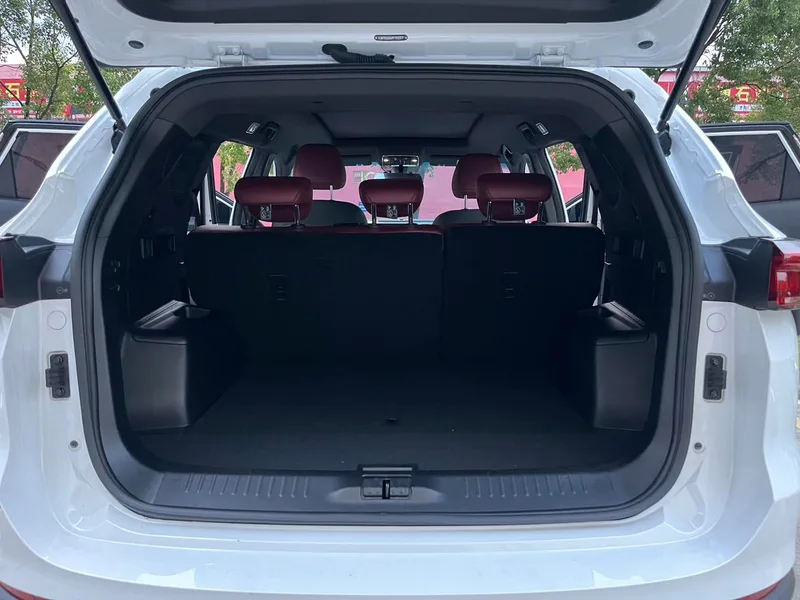 Jetour X70 PRO 2023 1.6TD DCT Enjoy PRO 5 Asiento interior foto 16 Jetour X70 PRO 2023 1.6TD DCT Enjoy PRO 5 Asiento interior foto 16