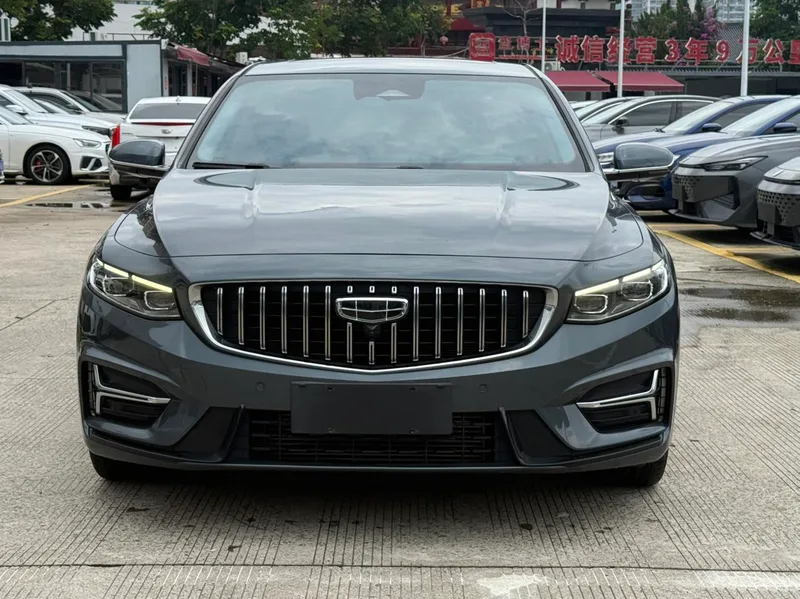 Geely Preface 2023 2.0T Finition premium extérieur photo 2 Geely Preface 2023 2.0T Finition premium extérieur photo 2