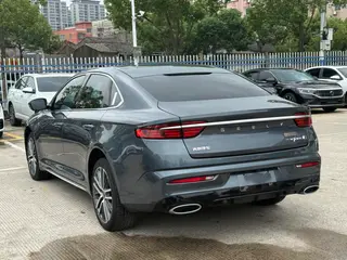 Geely Preface 2023 2.0T Finition premium extérieur photo 5 Geely Preface 2023 2.0T Finition premium extérieur photo 5