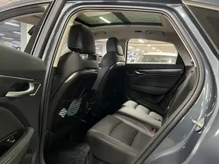 Geely Xingyue 2020 Высокоэнергетическая версия 350T Вспышка звезды интерьер фото 15 Geely Xingyue 2020 Высокоэнергетическая версия 350T Вспышка звезды интерьер фото 15