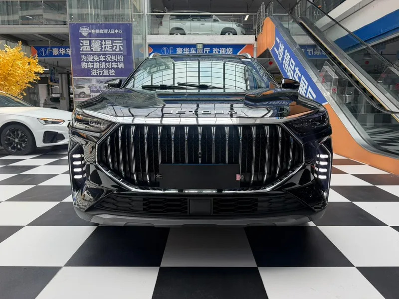 Jetour X70 PLUS 2023 1.5T DCT Valiente PLUS 7 Asiento exterior foto 2 Jetour X70 PLUS 2023 1.5T DCT Valiente PLUS 7 Asiento exterior foto 2