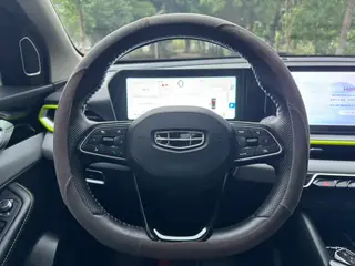 Geely Coolray 2022 Coolray COOL 1.5T DCT Battle interior foto 15 Geely Coolray 2022 Coolray COOL 1.5T DCT Battle interior foto 15