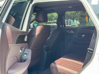 Jetour X90 2022 Dragón 2.0T DCT Edición Changsheng 7 Asiento interior foto 6 Jetour X90 2022 Dragón 2.0T DCT Edición Changsheng 7 Asiento interior foto 6
