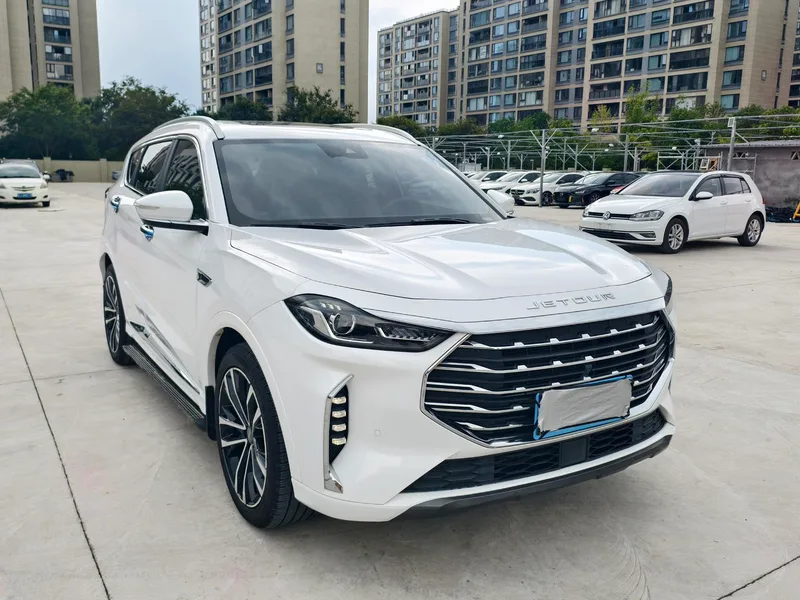 Jetour X70 PLUS 2021 1.6T DCT Tierra 5 Asiento exterior foto 3 Jetour X70 PLUS 2021 1.6T DCT Tierra 5 Asiento exterior foto 3