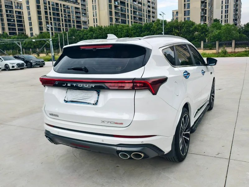 Jetour X70 PLUS 2021 1.6T DCT Tierra 5 Asiento exterior foto 5 Jetour X70 PLUS 2021 1.6T DCT Tierra 5 Asiento exterior foto 5