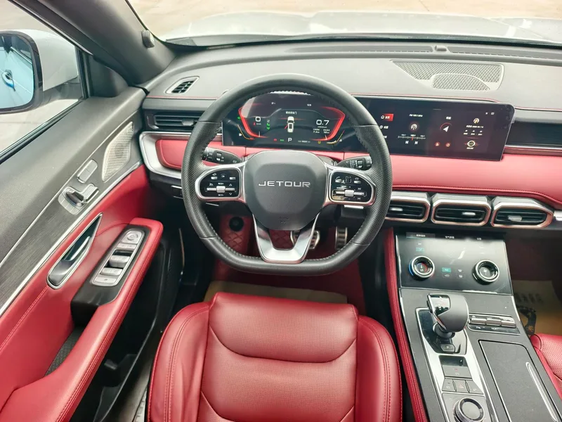 Jetour X70 PLUS 2021 1.6T DCT Tierra 5 Asiento interior foto 12 Jetour X70 PLUS 2021 1.6T DCT Tierra 5 Asiento interior foto 12