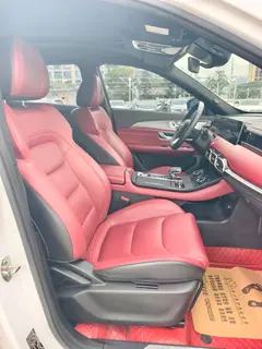 Jetour X70 PLUS 2021 1.6T DCT Tierra 5 Asiento interior foto 16 Jetour X70 PLUS 2021 1.6T DCT Tierra 5 Asiento interior foto 16