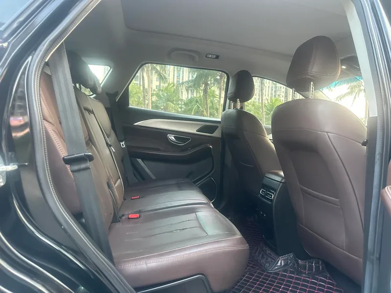 Jetour X90 PLUS 2023 Restyling 1.6TD DCT Villa interior photo 9 Jetour X90 PLUS 2023 Restyling 1.6TD DCT Villa interior photo 9