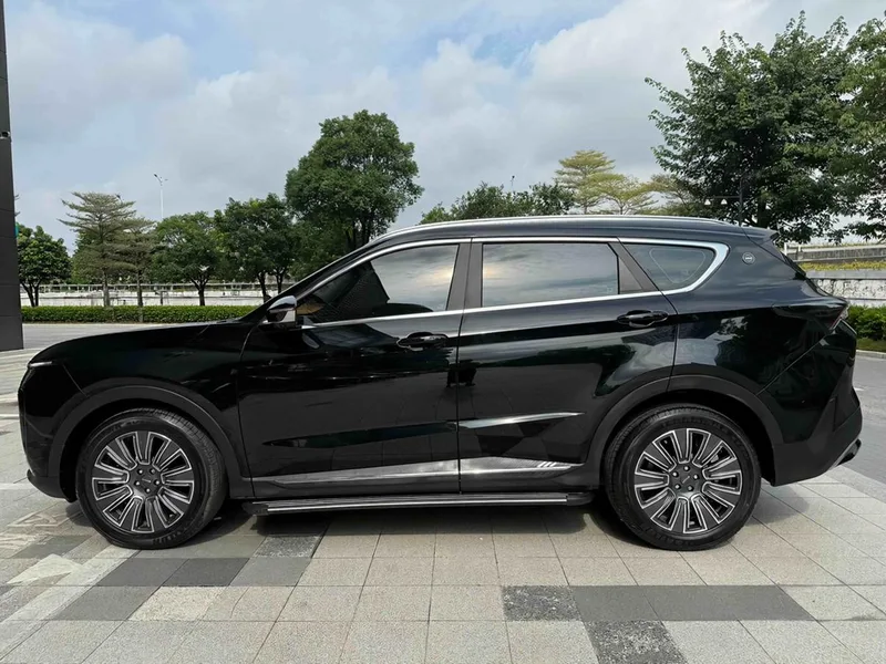 Jetour X70 PLUS 2025 1.5T 6DCT Luxury Edition 5 seat exterior photo 4 Jetour X70 PLUS 2025 1.5T 6DCT Luxury Edition 5 seat exterior photo 4