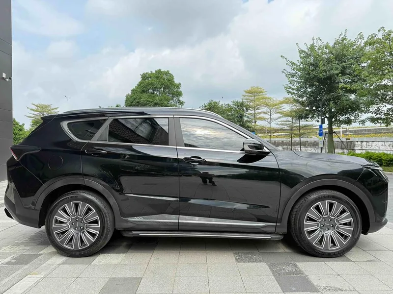 Jetour X70 PLUS 2025 1.5T 6DCT Luxury Edition 5 seat exterior photo 5 Jetour X70 PLUS 2025 1.5T 6DCT Luxury Edition 5 seat exterior photo 5
