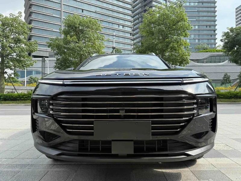 Jetour X70 PLUS 2025 1.5T 6DCT Luxury Edition 5 seat exterior photo 6 Jetour X70 PLUS 2025 1.5T 6DCT Luxury Edition 5 seat exterior photo 6