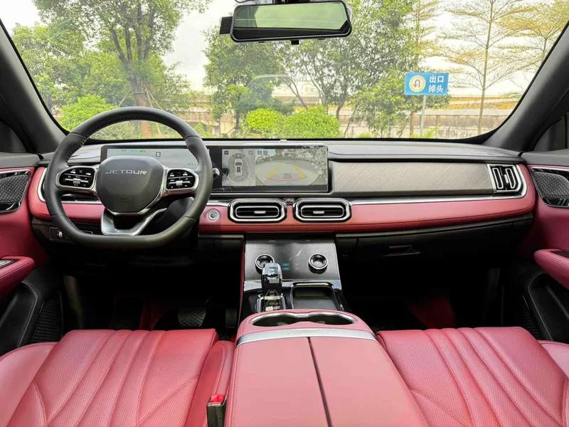 Jetour X70 PLUS 2025 1.5T 6DCT Luxury Edition 5 seat interior photo 19 Jetour X70 PLUS 2025 1.5T 6DCT Luxury Edition 5 seat interior photo 19