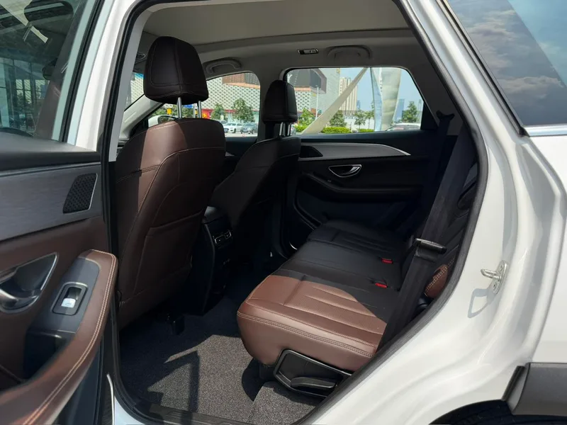 Jetour X90 PLUS 2021 1.6TD DCT Villa exterior photo 9