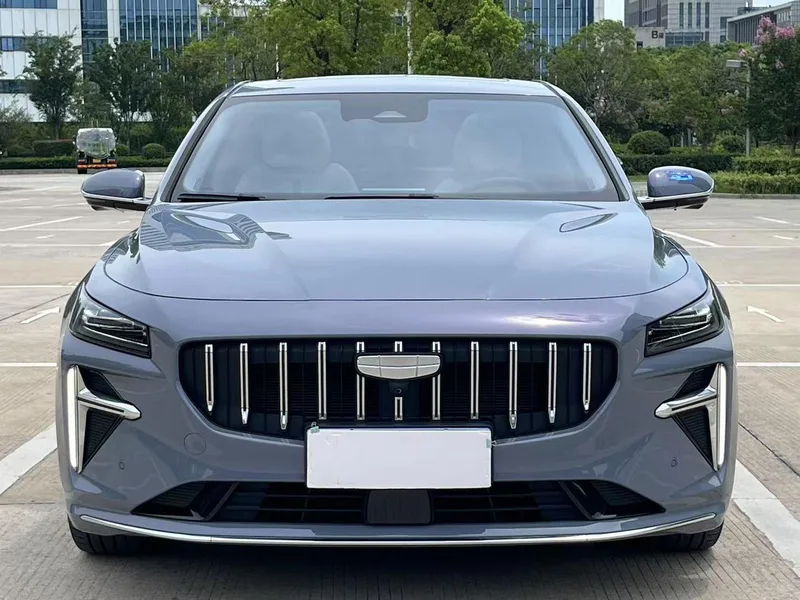 Geely Preface 2024 Oil mix 1.5TD Tiangong Edition exterior photo 2 Geely Preface 2024 Oil mix 1.5TD Tiangong Edition exterior photo 2