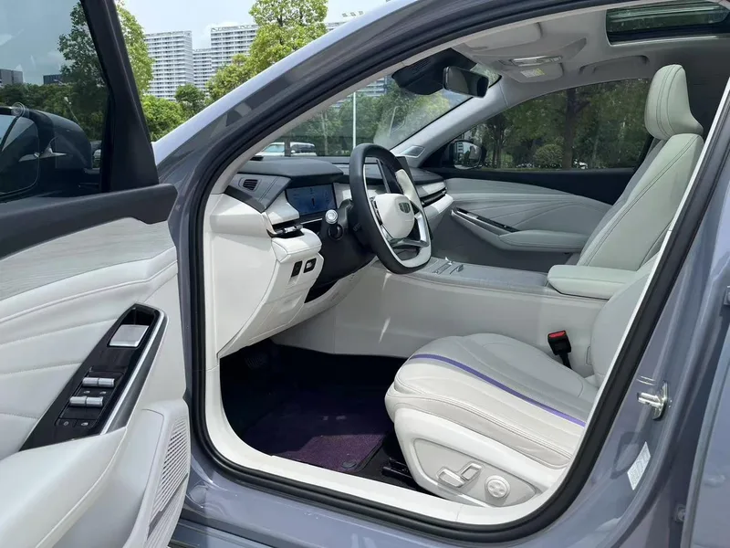 Geely Preface 2024 Oil mix 1.5TD Tiangong Edition exterior photo 6 Geely Preface 2024 Oil mix 1.5TD Tiangong Edition exterior photo 6