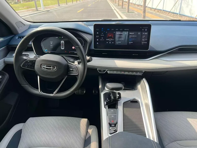 Geely Preface 2023 2.0T Finition premium intérieur photo 7 Geely Preface 2023 2.0T Finition premium intérieur photo 7
