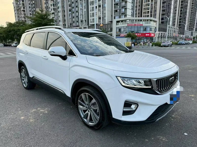 Geely Okavango 2022 1.8TD Автоматический премиум-класса экстерьер фото 2 Geely Okavango 2022 1.8TD Автоматический премиум-класса экстерьер фото 2