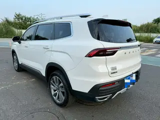 Geely Okavango 2022 1.8TD Автоматический премиум-класса интерьер фото 6 Geely Okavango 2022 1.8TD Автоматический премиум-класса интерьер фото 6