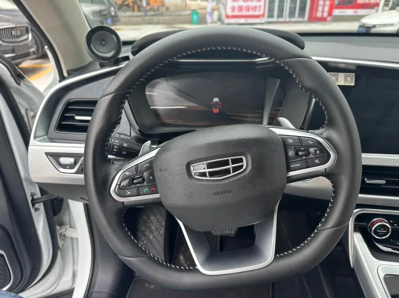 Geely Xingyue 2019 300T Вспышка звезды интерьер фото 12 Geely Xingyue 2019 300T Вспышка звезды интерьер фото 12