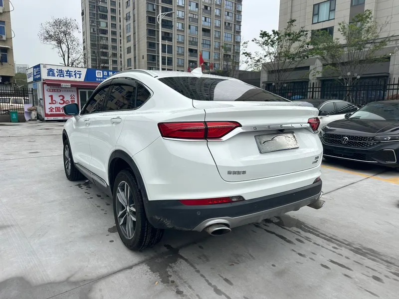 Geely Xingyue 2019 300T Вспышка звезды интерьер фото 19 Geely Xingyue 2019 300T Вспышка звезды интерьер фото 19