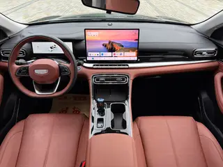 Geely Emgrand 2026 5-е поколение 1.5T DCT Флагманский интерьер фото 9 Geely Emgrand 2026 5-е поколение 1.5T DCT Флагманский интерьер фото 9