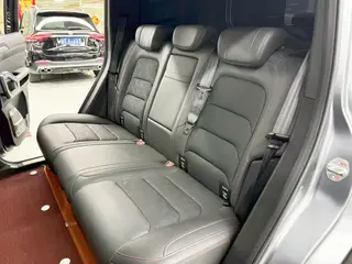 Jetour T2 2023 2.0TD Four-wheel drive Time travel PRO+ interior photo 14 Jetour T2 2023 2.0TD Four-wheel drive Time travel PRO+ interior photo 14