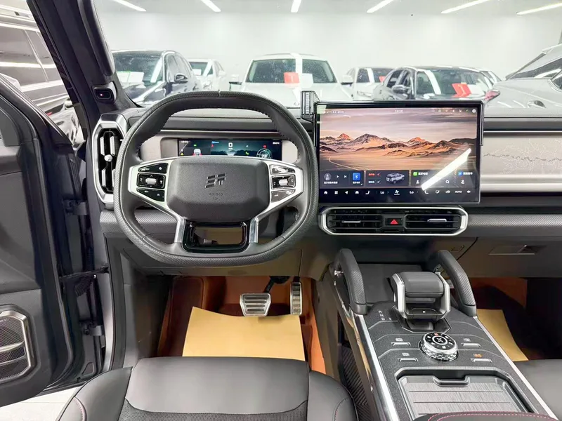 Jetour T2 2023 2.0TD Four-wheel drive Time travel PRO+ interior photo 16 Jetour T2 2023 2.0TD Four-wheel drive Time travel PRO+ interior photo 16