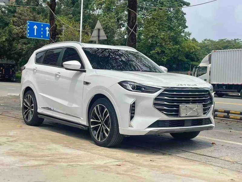 Jetour X70 PLUS 2021 1.6T DCT ground 7 seat exterior photo 3 Jetour X70 PLUS 2021 1.6T DCT ground 7 seat exterior photo 3