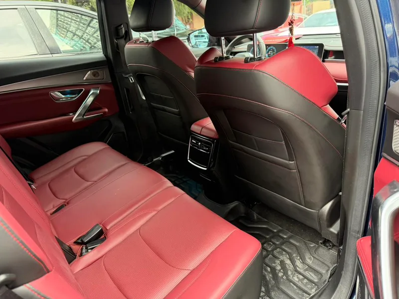 Jetour X70 PLUS 2021 Restyling 1.6T DCT sky 7 seat exterior photo 9 Jetour X70 PLUS 2021 Restyling 1.6T DCT sky 7 seat exterior photo 9