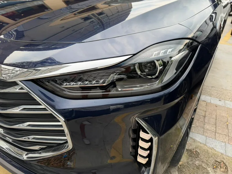 Jetour X70 PLUS 2021 Restyling 1.6T DCT sky 7 seat interior photo 11 Jetour X70 PLUS 2021 Restyling 1.6T DCT sky 7 seat interior photo 11