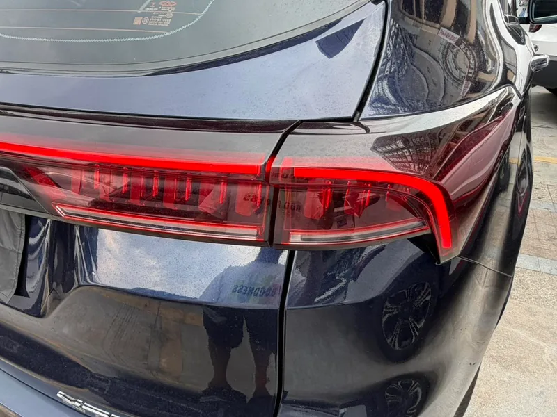 Jetour X70 PLUS 2021 Restyling 1.6T DCT sky 7 seat interior photo 17 Jetour X70 PLUS 2021 Restyling 1.6T DCT sky 7 seat interior photo 17