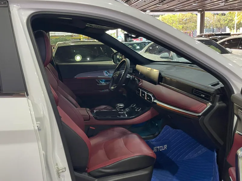 Jetour X70 PLUS 2021 1.6T DCT ground Pro 7 seat interior photo 10