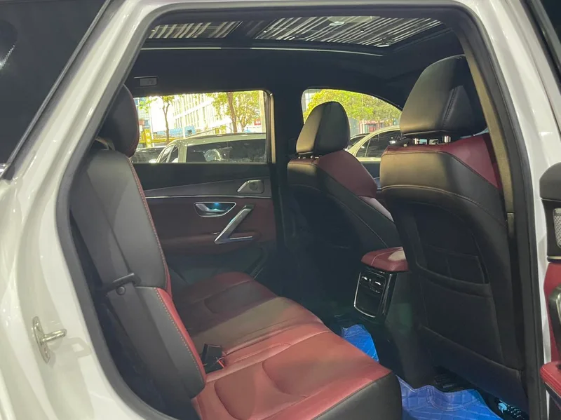 Jetour X70 PLUS 2021 1.6T DCT ground Pro 7 seat interior photo 11