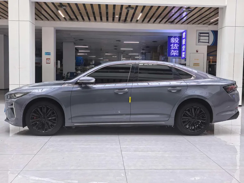 Geely Preface 2024 Mélange d'huile 1.5TD Version Tiangong extérieur photo 4 Geely Preface 2024 Mélange d'huile 1.5TD Version Tiangong extérieur photo 4