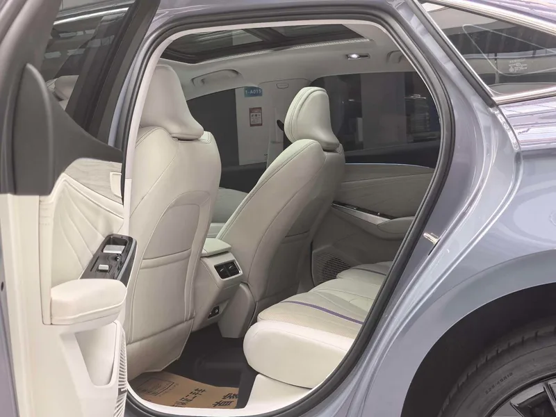 Geely Preface 2024 Mélange d'huile 1.5TD Version Tiangong intérieur photo 12 Geely Preface 2024 Mélange d'huile 1.5TD Version Tiangong intérieur photo 12