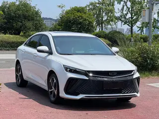 Geely Emgrand L 2022 1.4T CVT Modelo insignia exterior foto 2 Geely Emgrand L 2022 1.4T CVT Modelo insignia exterior foto 2