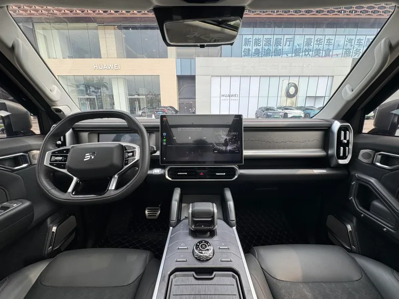 Jetour T2 2023 2.0TD Four-wheel drive Time travel PRO interior photo 17 Jetour T2 2023 2.0TD Four-wheel drive Time travel PRO interior photo 17