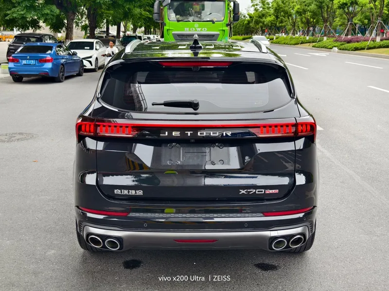 Jetour X70 PLUS 2021 1.6T DCT ground 7 seat interior photo 8 Jetour X70 PLUS 2021 1.6T DCT ground 7 seat interior photo 8