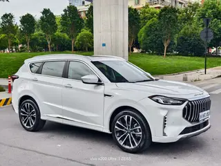 Jetour X70 PLUS 2023 1.6T DCT Strong person PRO 7 seat exterior photo 3 Jetour X70 PLUS 2023 1.6T DCT Strong person PRO 7 seat exterior photo 3