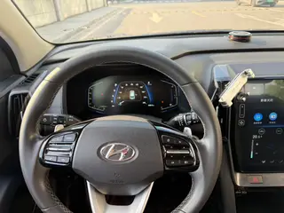 Hyundai ix35 2021 240T GDi DCT Versión líder con tracción en dos ruedas GLS interior foto 13 Hyundai ix35 2021 240T GDi DCT Versión líder con tracción en dos ruedas GLS interior foto 13