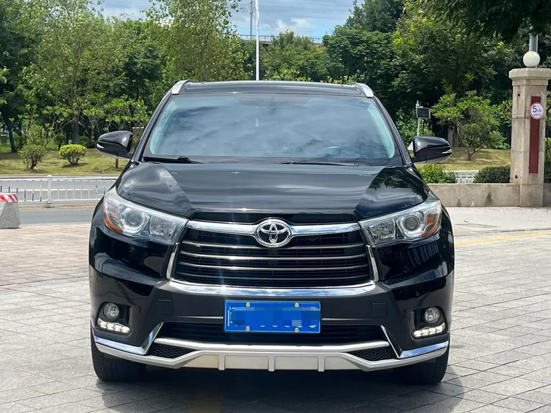 Toyota Highlander 2015 2.0T Four-wheel drive deluxe edition 7 seat exterior photo 2 Toyota Highlander 2015 2.0T Four-wheel drive deluxe edition 7 seat exterior photo 2
