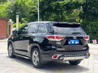 Toyota Highlander 2015 2.0T Four-wheel drive deluxe edition 7 seat exterior photo 4 Toyota Highlander 2015 2.0T Four-wheel drive deluxe edition 7 seat exterior photo 4