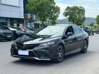 Toyota Camry 2023 2.0S Version de pointe