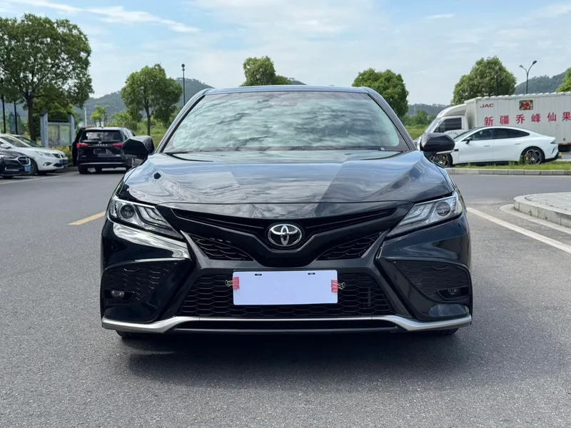 Toyota Camry 2023 2.0S Version de pointe extérieur photo 2 Toyota Camry 2023 2.0S Version de pointe extérieur photo 2