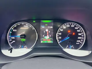 Toyota Wildlander 2020 Dual Power 2.5L Two-wheel-drive Prestige Edition interior photo 17 Toyota Wildlander 2020 Dual Power 2.5L Two-wheel-drive Prestige Edition interior photo 17