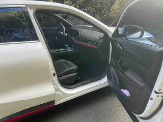 Changan X5 PLUS 2025 1.5T DCT Versión de alta energía interior foto 13 Changan X5 PLUS 2025 1.5T DCT Versión de alta energía interior foto 13
