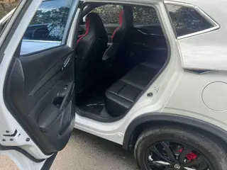 Changan X5 PLUS 2025 1.5T DCT Versión de alta energía interior foto 16 Changan X5 PLUS 2025 1.5T DCT Versión de alta energía interior foto 16
