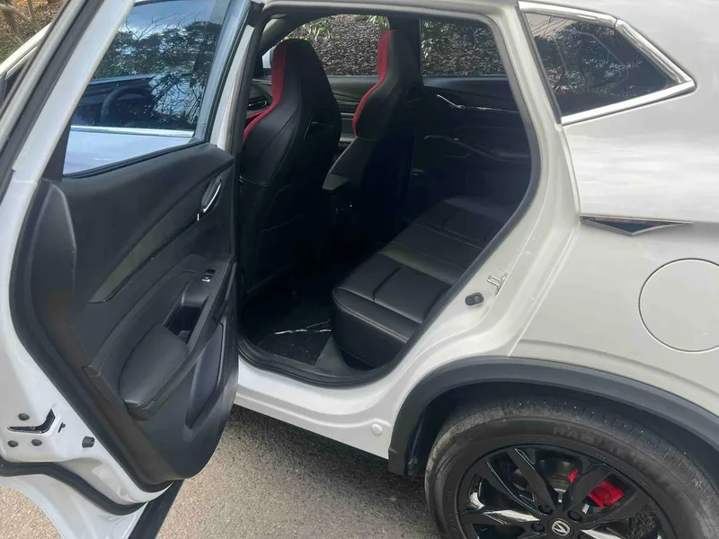 Changan X5 PLUS 2025 1.5T DCT Versión de alta energía interior foto 16 Changan X5 PLUS 2025 1.5T DCT Versión de alta energía interior foto 16